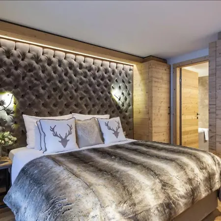 Pia - Charming And Cozy